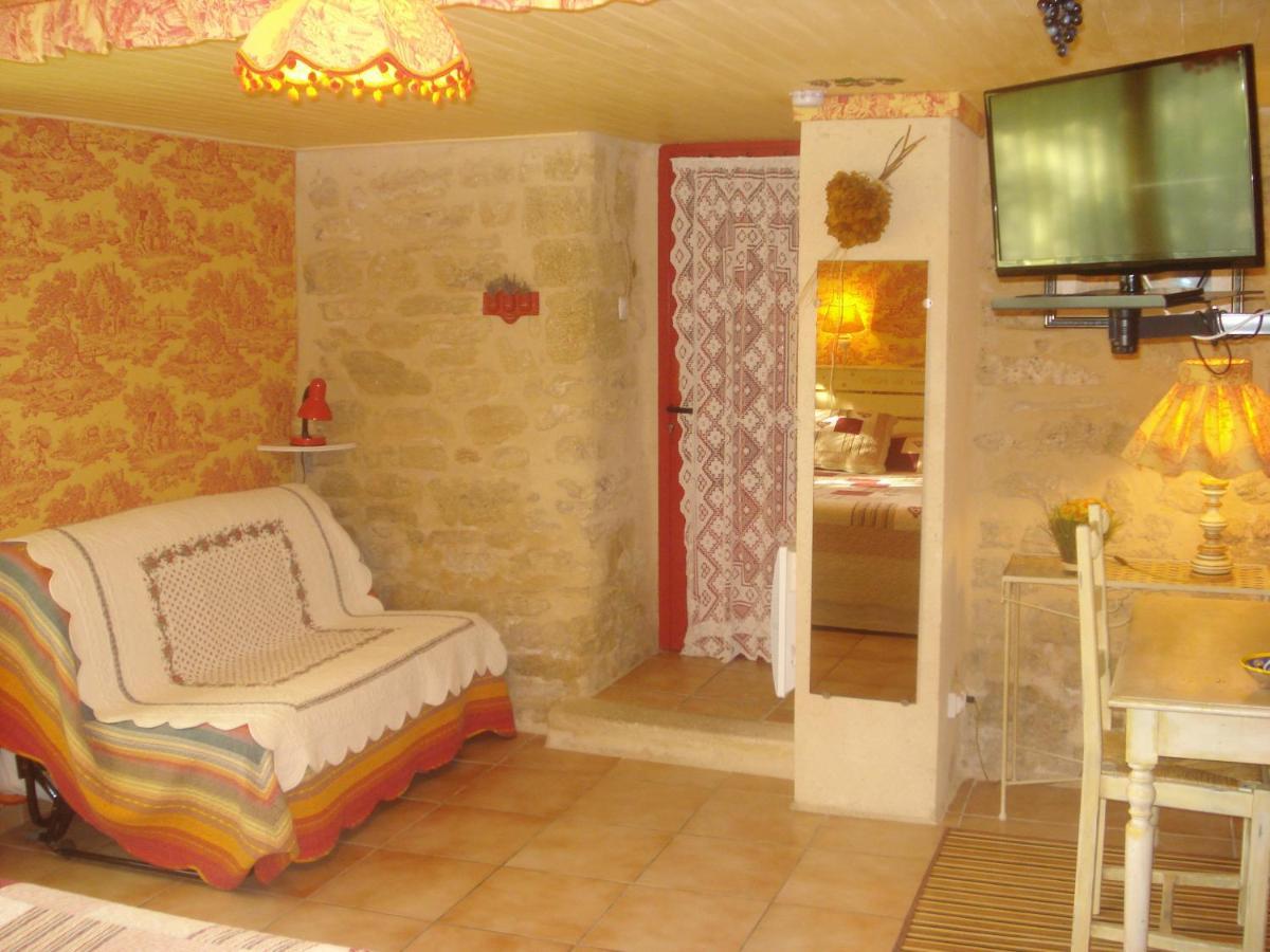Locastillon Luaran gambar