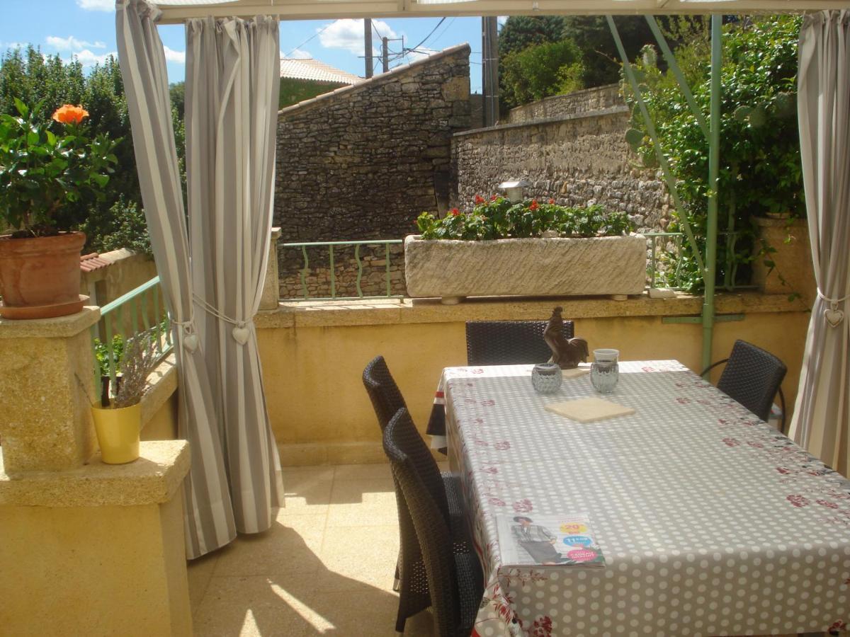 Locastillon Luaran gambar